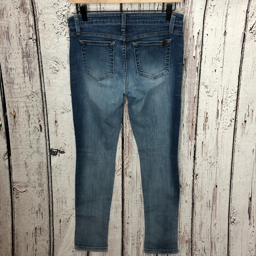 Joe’s Jeans Petite Skinny Zelma Distressed 29P Short Ripped Designer Jeans‎